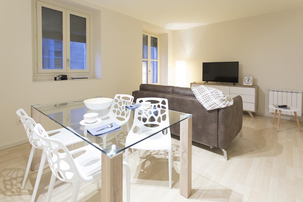 Апартаменты Bravissimo Cort Reial-3A Жирона Экстерьер фото