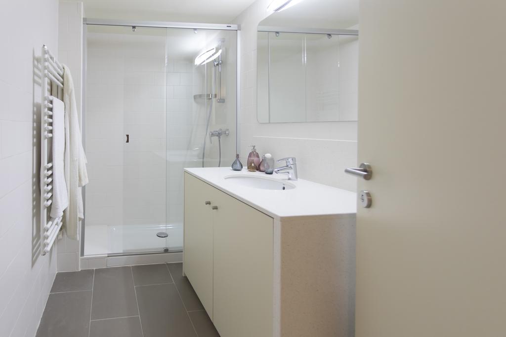Апартаменты Bravissimo Cort Reial-3A Жирона Экстерьер фото